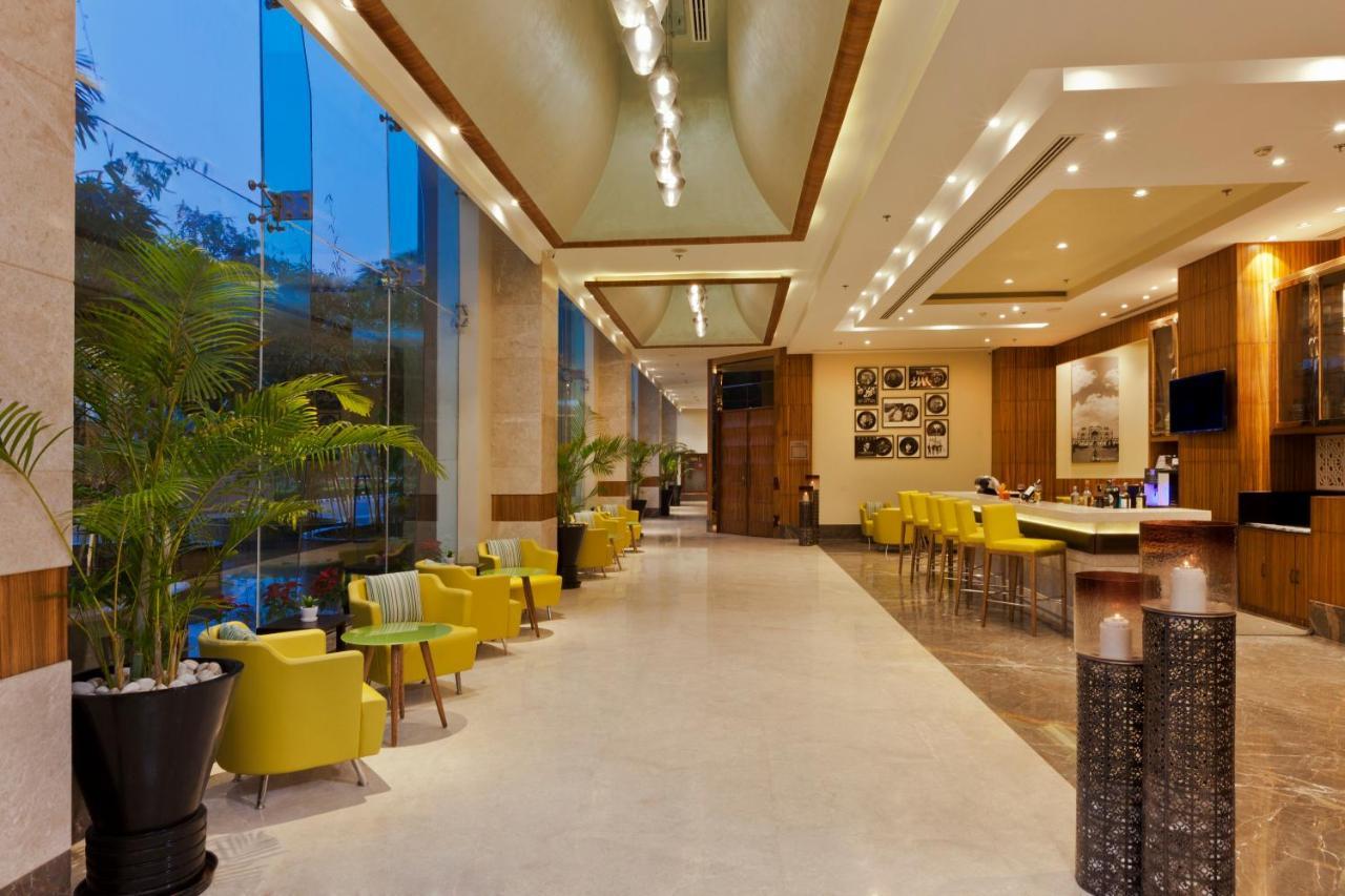 Lemon Tree Hotel, Sector 68, Sohna Road, Gurugram Gurgaon Exterior photo